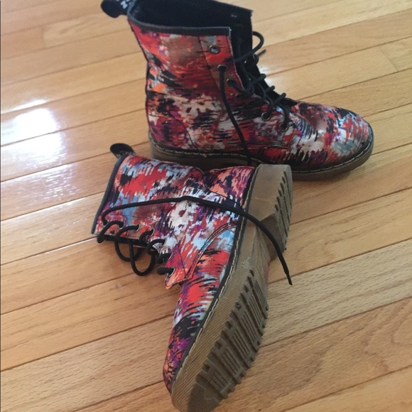 combat boots festival